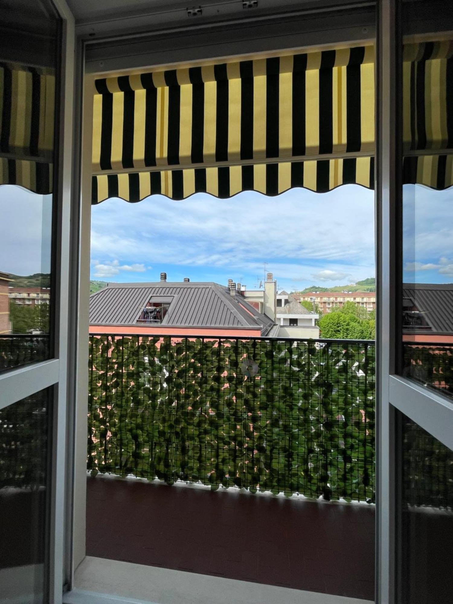 Spring Apartment Canelli Esterno foto